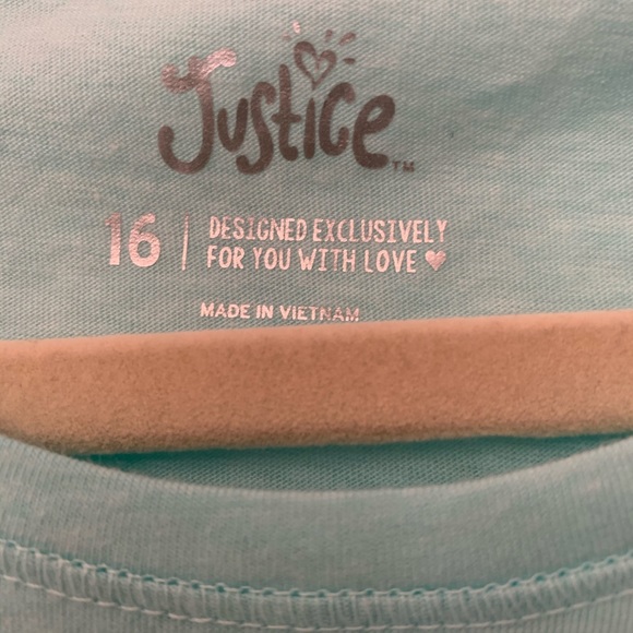 NWT shirt ( girls) - Picture 4 of 4